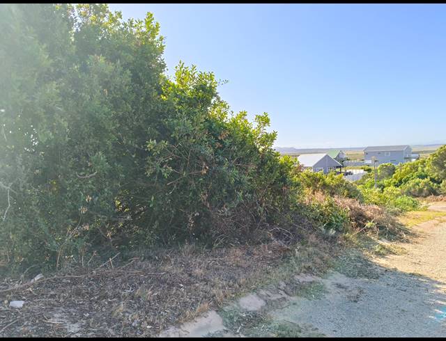 662M² VACANT LAND FOR SALE IN PARADISE BEACH